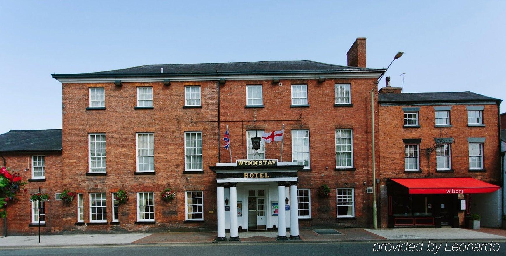 The Wynnstay Hotel, Oswestry, Shropshire Kültér fotó
